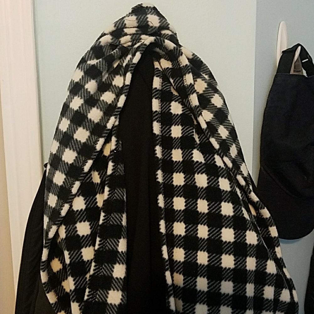 Black scarf